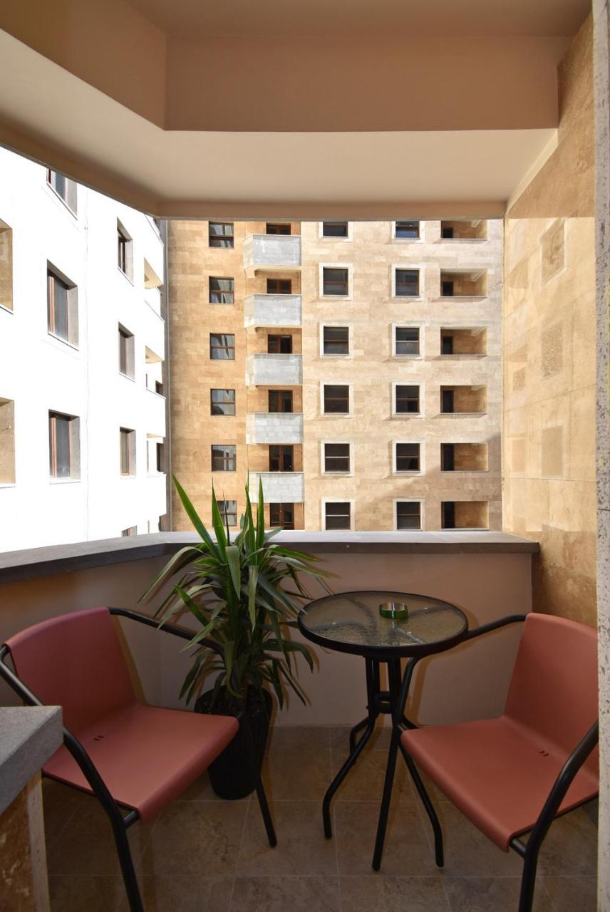 Yerevan4You Courtyard Luaran gambar